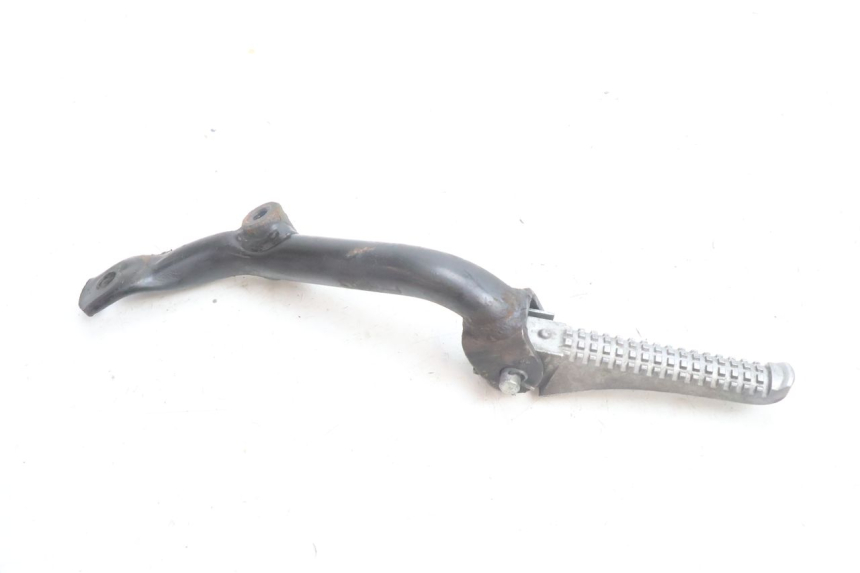 photo de REAR RIGHT FOOTREST GILERA RUNNER SP 50 (2002 - 2004) - Main view
