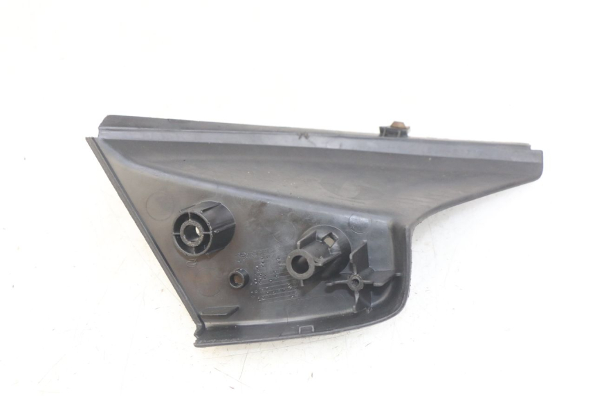 photo de RIGHT REAR FOOTREST YAMAHA SLIDER NAKED 50 (2004 - 2018) - Component detail