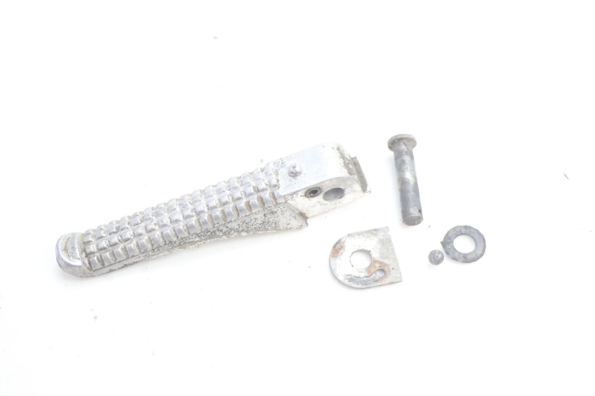 photo de RIGHT REAR FOOTREST PIAGGIO TYPHOON 50 (1993 - 1999) - Component detail