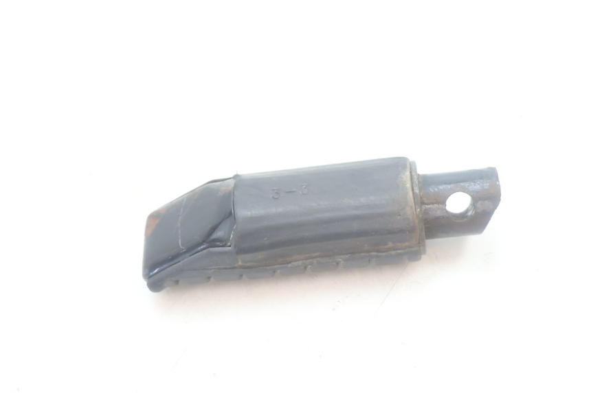 photo de REAR RIGHT FOOTREST HONDA XLV VARADERO 125 (2007 - 2012) - Alternative perspective