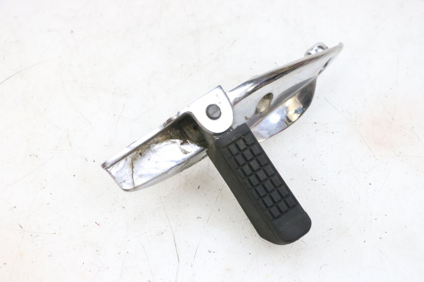 photo de REAR RIGHT FOOTREST KYMCO ZING 125 (1997 - 2003) - Component detail