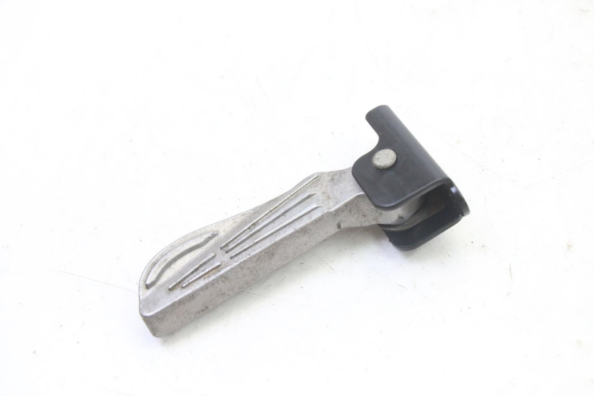 photo de REAR LEFT FOOTREST VENESI FLY RETRO 4T 50 (2020 - 2025) - Zoom on usage condition