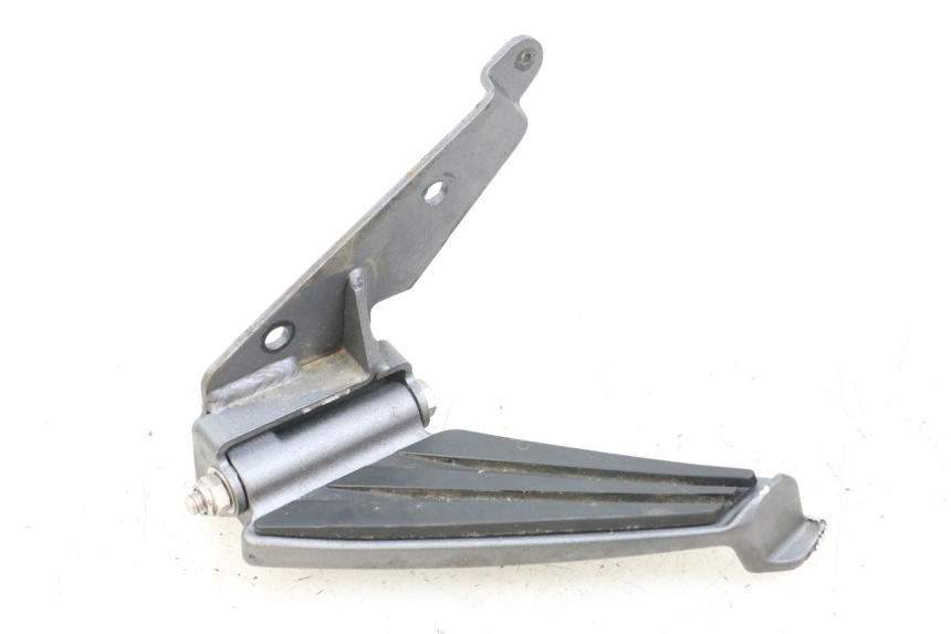 photo de REAR LEFT FOOTREST PEUGEOT GEOPOLIS RS 125 (2007 - 2009) - Main view