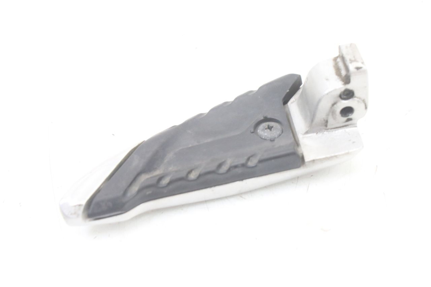 photo de REAR LEFT FOOTREST HONDA SH i 300 (2015 - 2020) - Technical close-up