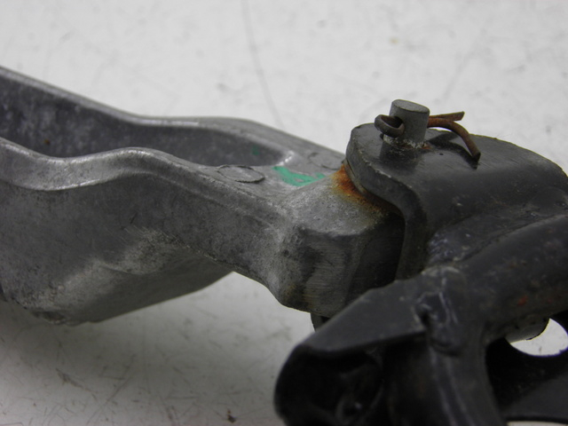 photo de REAR LEFT FOOTREST JONWAY RANGER 125 (2006 - 2014) - Component detail