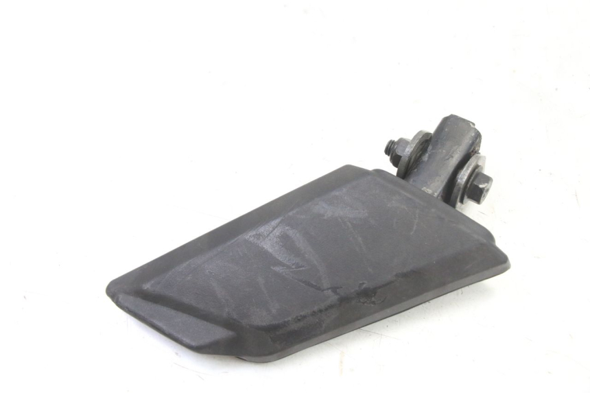 photo de LEFT REAR FOOTREST PEUGEOT KISBEE 2T 50 (2018 - 2022) - Technical close-up