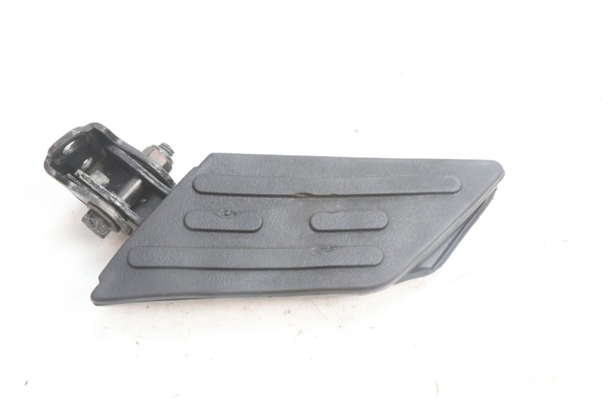 photo de LEFT REAR FOOTREST PEUGEOT KISBEE 2T 50 (2010 - 2017) - Main view