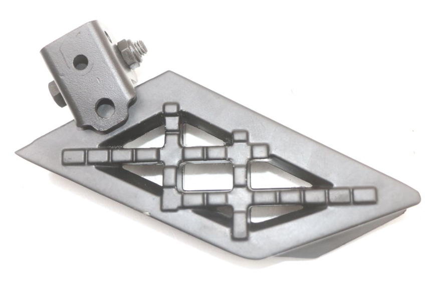 photo de LEFT REAR FOOTREST PEUGEOT KISBEE 4T 50 (2018 - 2022) - Component detail