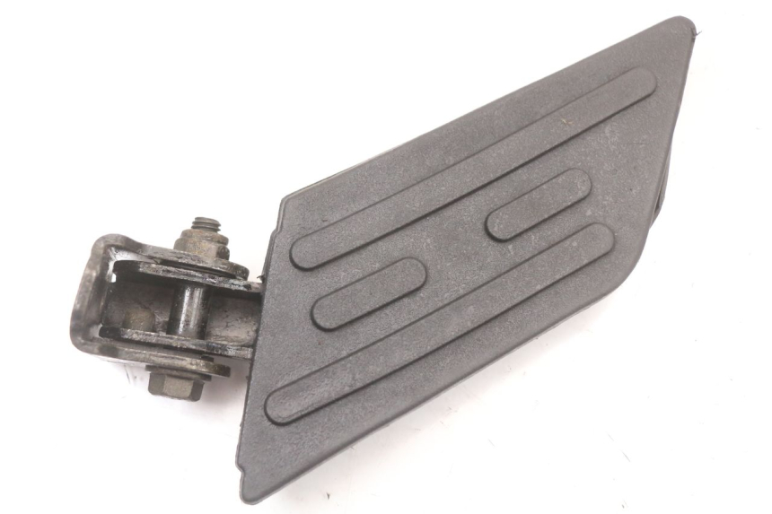 photo de LEFT REAR FOOTREST PEUGEOT KISBEE 4T 50 (2010 - 2017) - Main view