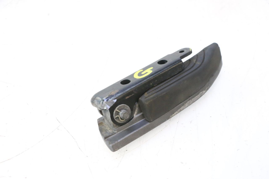 photo de REAR LEFT FOOTREST PIAGGIO MP3 500 (2016 - 2018) - Alternative perspective