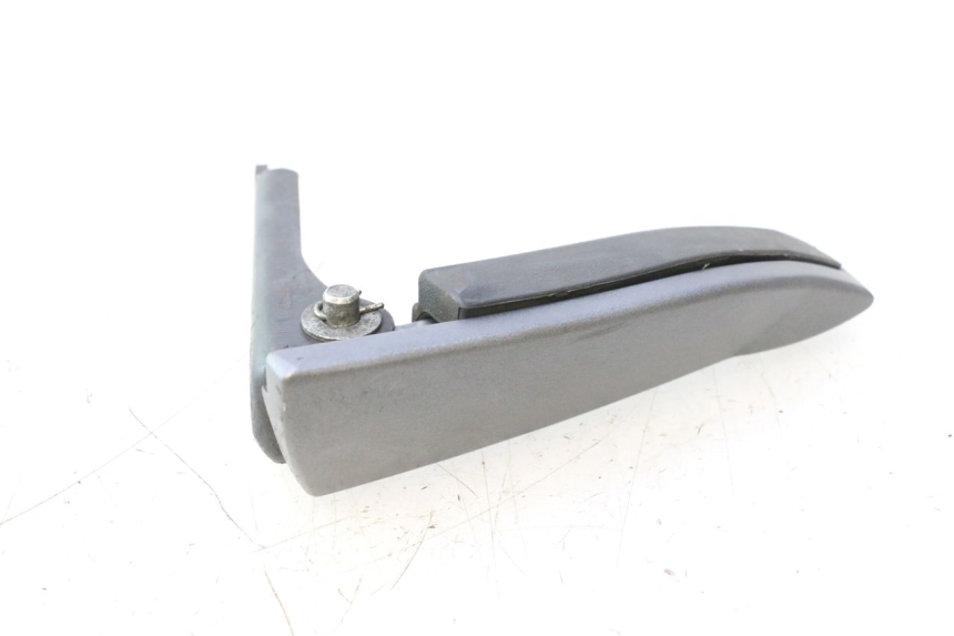 photo de REAR LEFT FOOTREST PIAGGIO MP3 500 (2016 - 2018) - Component detail