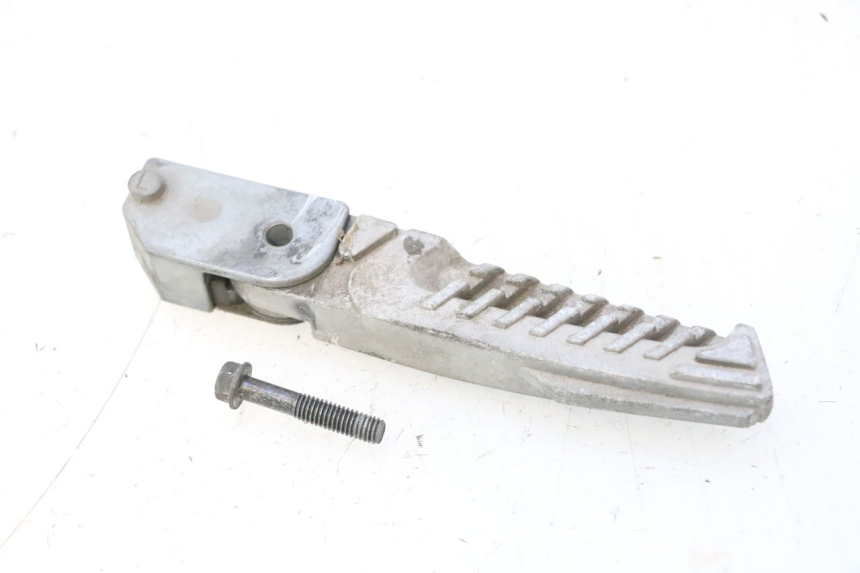 photo de REAR LEFT FOOTREST KYMCO LIKE 4T 50 (2019 - 2025) - Fixing points details