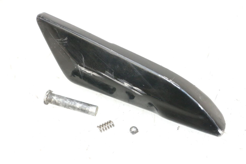 photo de LEFT REAR FOOTREST PIAGGIO NEW TYPHOON 50 (2018 - 2021) - Zoom on usage condition