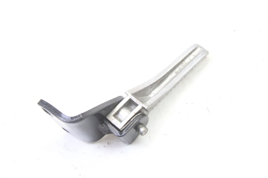 photo de REAR LEFT FOOTREST PIAGGIO NRG POWER PUREJET 50 (2018 - 2021) - Technical close-up