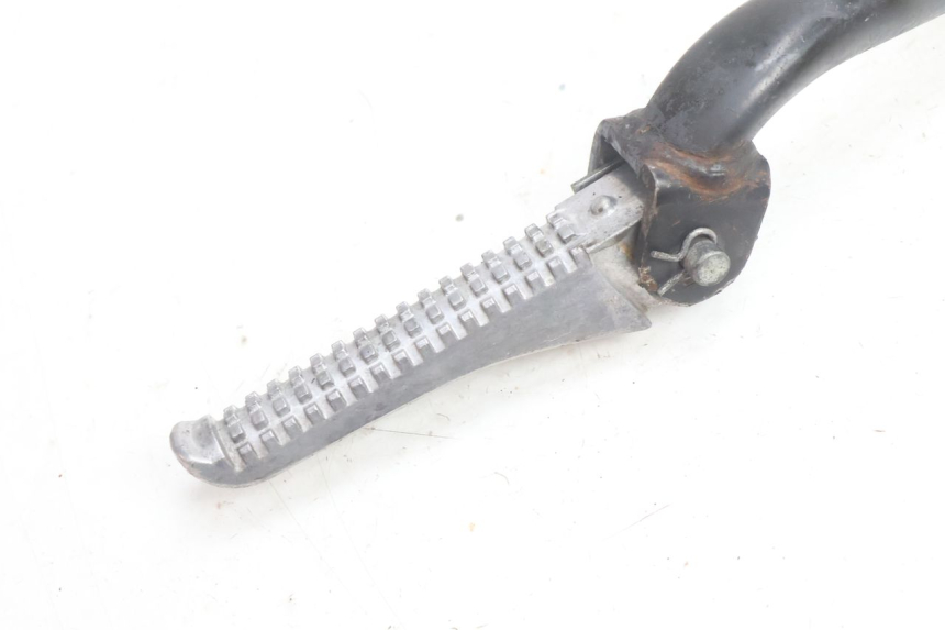 photo de REAR LEFT FOOTREST GILERA RUNNER SP 50 (2002 - 2004) - Component detail