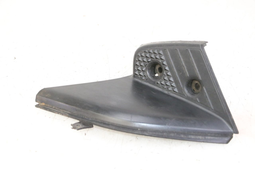 photo de REAR LEFT FOOTREST MBK STUNT NAKED 50 (2004 - 2018) - Alternative perspective