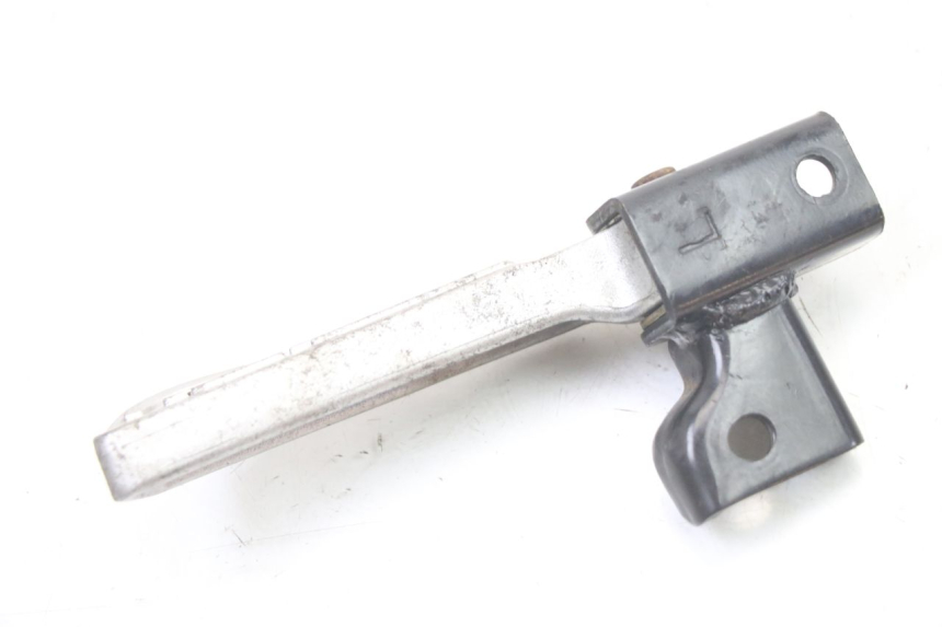 photo de REAR LEFT FOOTREST PEUGEOT TWEET 4T 50 (2018 - 2022) - Zoom on usage condition