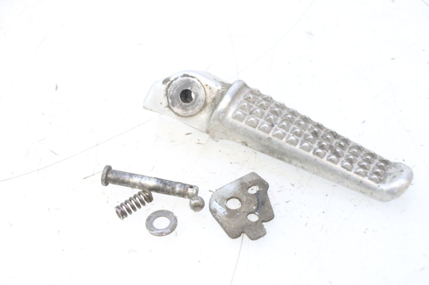 photo de REAR LEFT FOOTREST HONDA VFR FI RC46 800 (1998 - 2001) - Main view