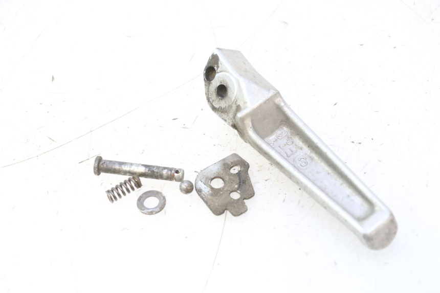 photo de REAR LEFT FOOTREST HONDA VFR FI RC46 800 (1998 - 2001) - Component detail