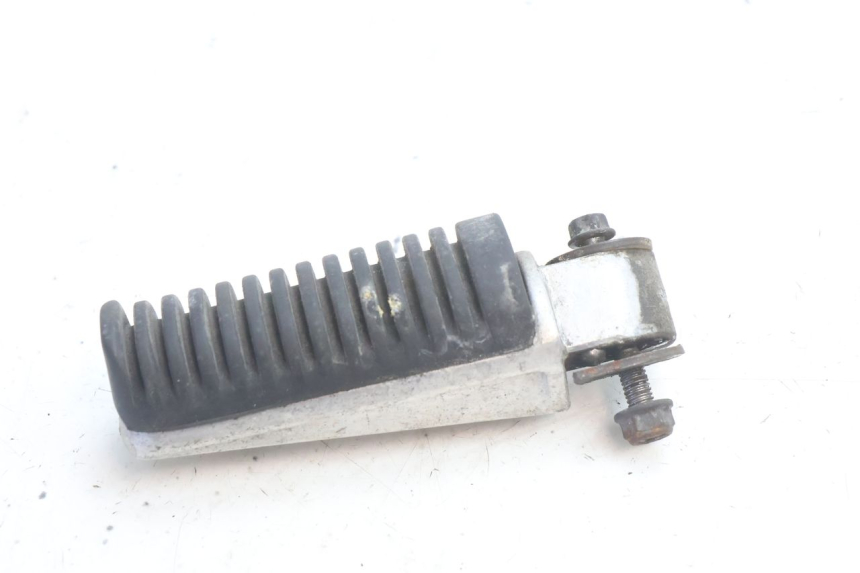 photo de REAR LEFT FOOTREST YAMAHA XJR 1300 (1998 - 2002) - Main view