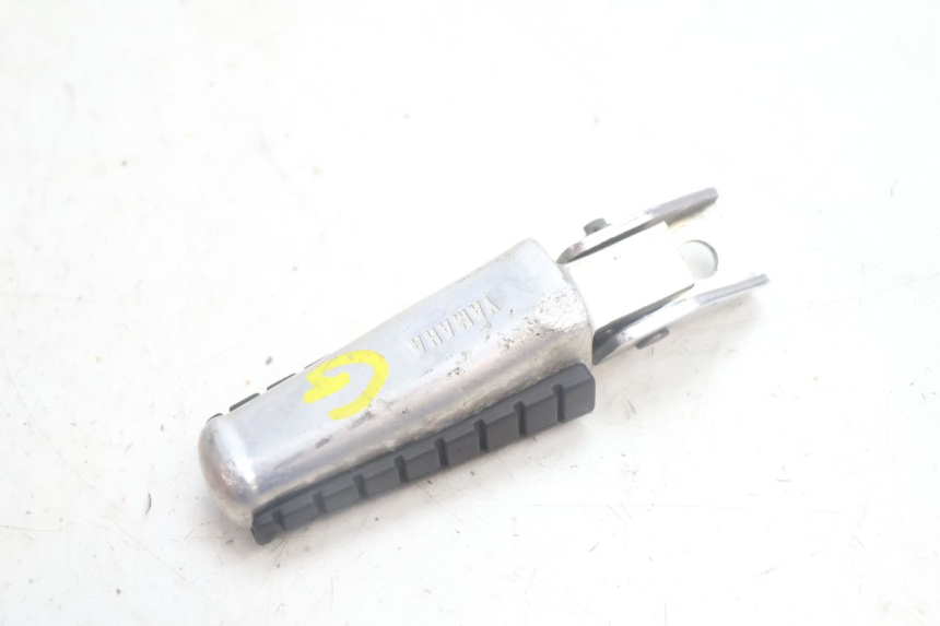 photo de REAR LEFT FOOTREST YAMAHA XV VIRAGO 535 (1988 - 2004) - Surface and material condition