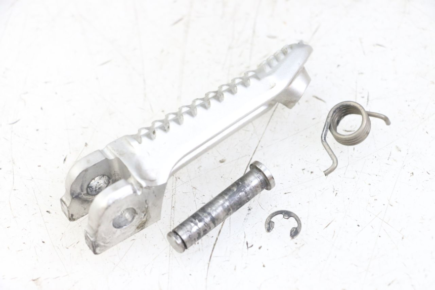 photo de FRONT RIGHT FOOTREST BMW S RR ABS S1000RR 1000 (2015 - 2018) - Product overview