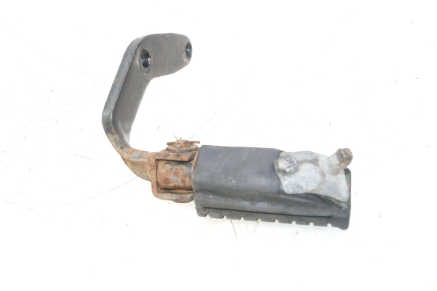 photo de FRONT RIGHT FOOTREST HONDA CB TWO FIFTY 250 (1991 - 2002) - Product overview