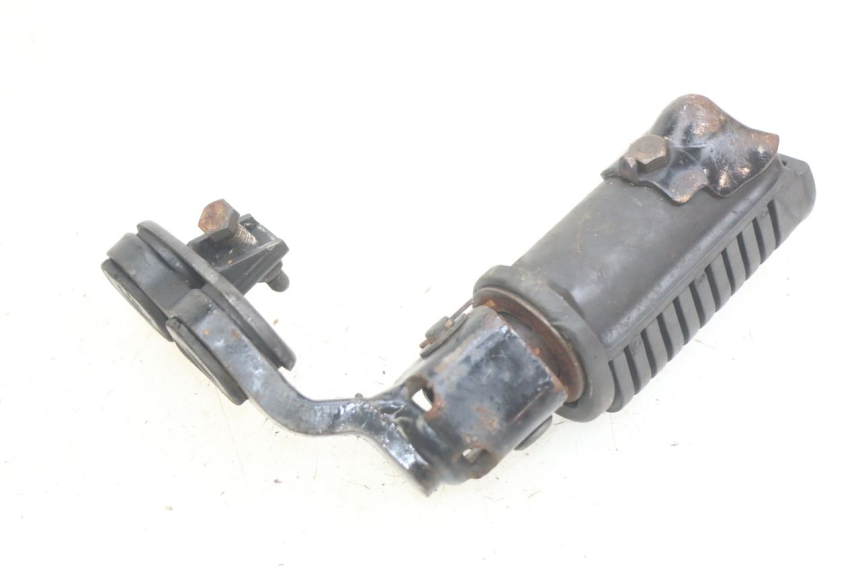 photo de RIGHT FRONT FOOTREST HONDA CM 125 (1983 - 2003) - Zoom on usage condition