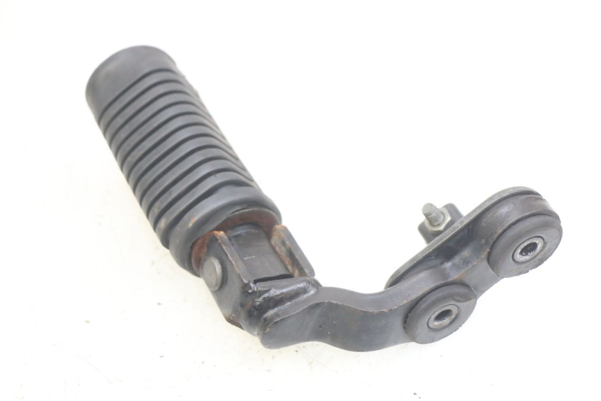 photo de RIGHT FRONT FOOTREST HONDA CM 125 (1983 - 2003) - Technical close-up