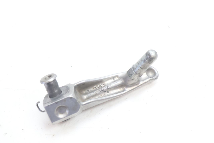 photo de FRONT RIGHT FOOTREST KAWASAKI ER-6 ER6 N 650 (2005 - 2009) - Technical close-up