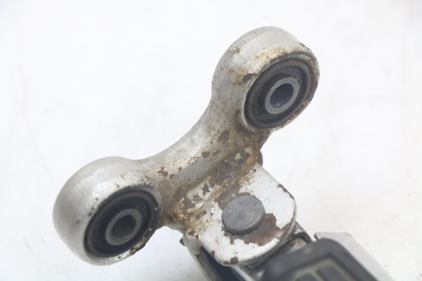 photo de RIGHT FRONT FOOTREST YAMAHA FJ 3CX 1200 (1986 - 1996) - Component detail