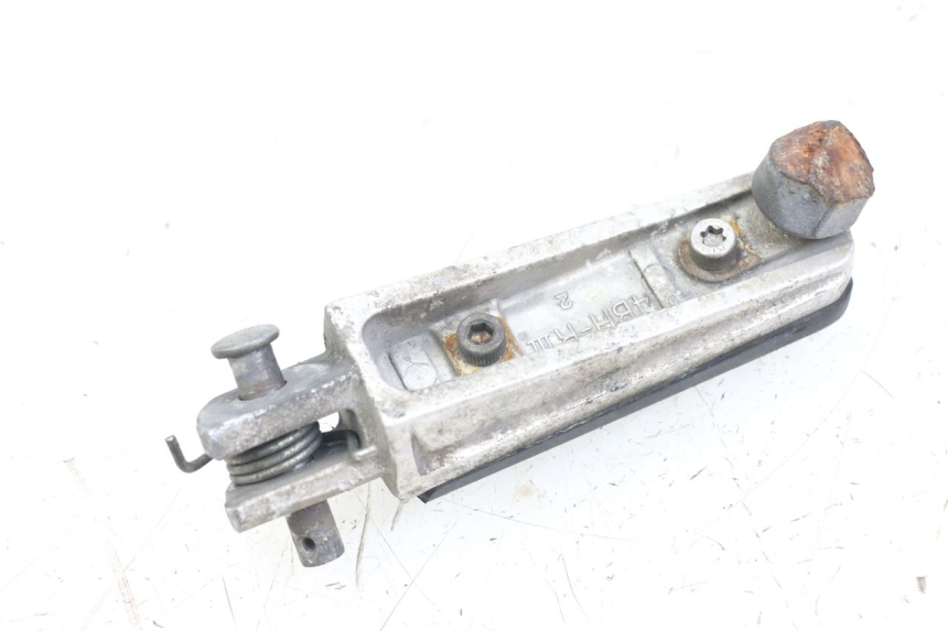 photo de FRONT RIGHT FOOTREST YAMAHA FJR ABS 1300 (2006 - 2012) - Component detail