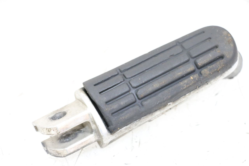 photo de FRONT RIGHT FOOTREST YAMAHA FJR ABS 1300 (2006 - 2012) - Alternative perspective