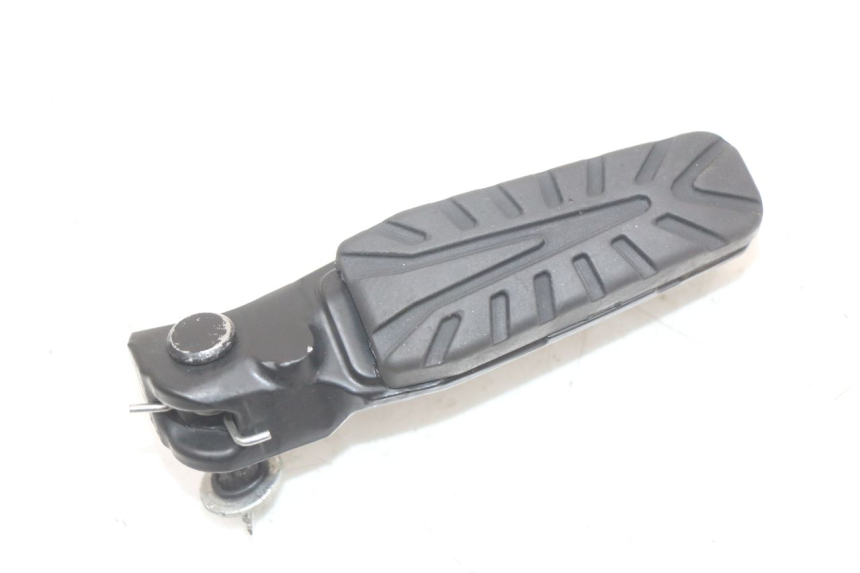 photo de FRONT RIGHT FOOTREST HUSQVARNA SVARTPILEN 401 (2018 - 2023) - Main view