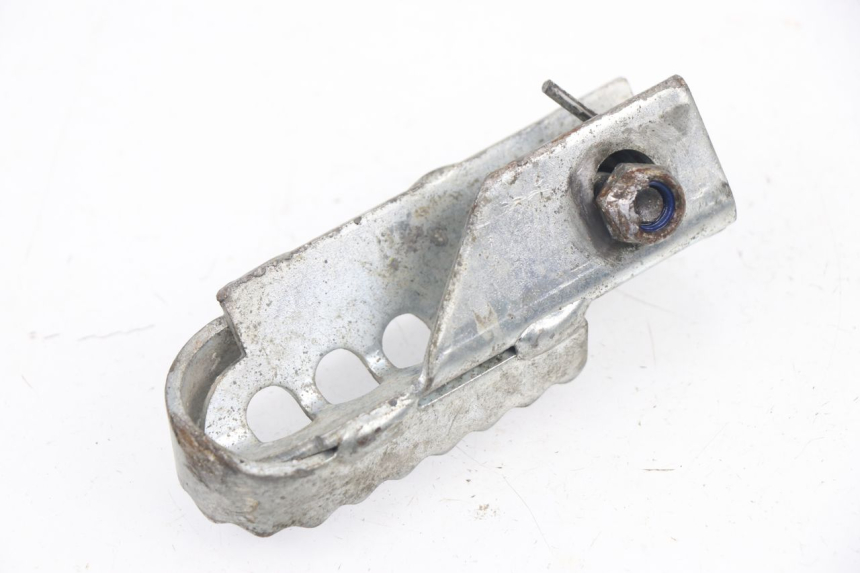 photo de FRONT RIGHT FOOTREST DERBI SENDA SM DRD 50 (2008 - 2013) - Component detail