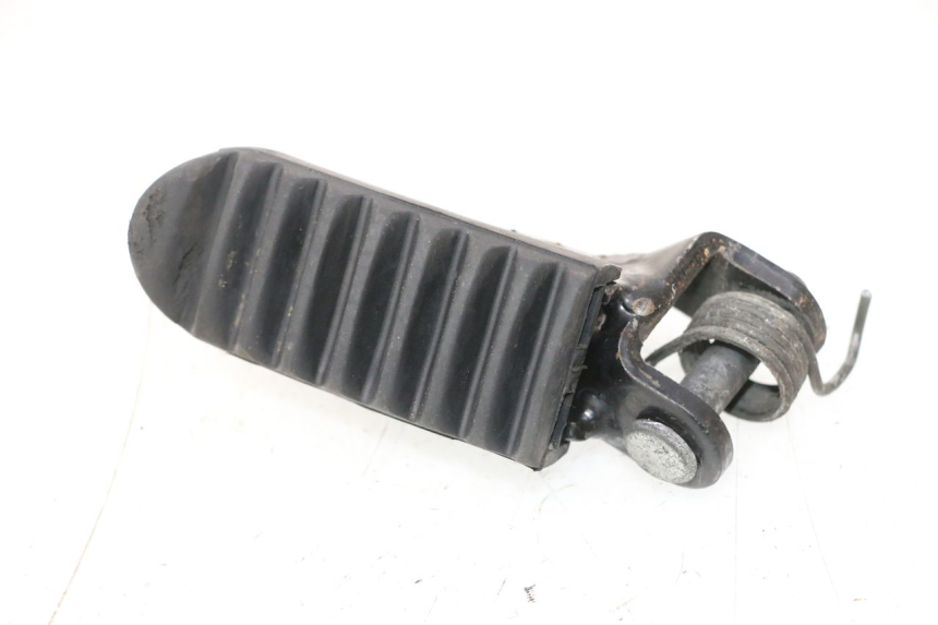 photo de FRONT RIGHT FOOTREST HONDA XRV AFRICA TWIN 750 (1990 - 1992) - Main view