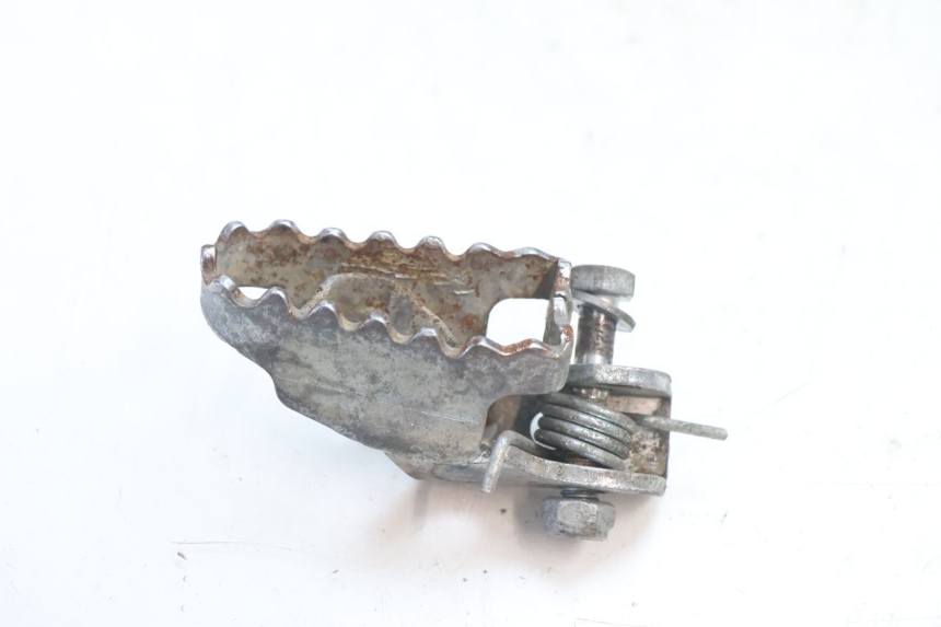 photo de FRONT LEFT FOOTREST HM HONDA DERAPAGE 50 (2007 - 2009) - Component detail