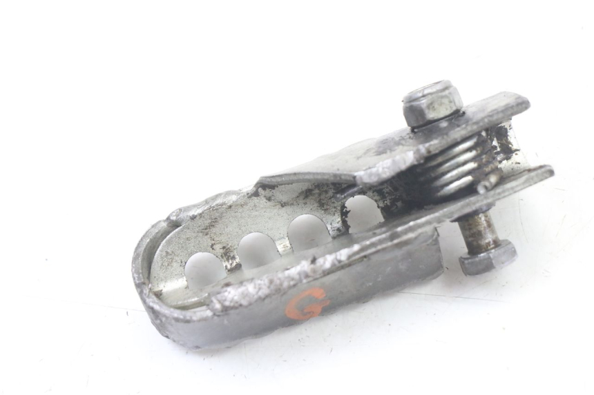 photo de FRONT LEFT FOOTREST DERBI SENDA SM DRD X-TREME 50 (2011 - 2017) - Alternative perspective