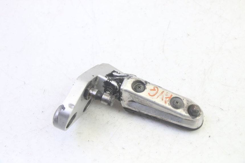 photo de FRONT LEFT FOOTREST SUZUKI DL V STROM 1000 (2002 - 2007) - Product overview