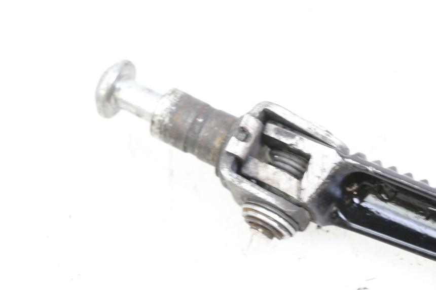 photo de FRONT LEFT FOOTREST YAMAHA FZ1 FAZER 1000 (2007 - 2009) - Zoom on usage condition