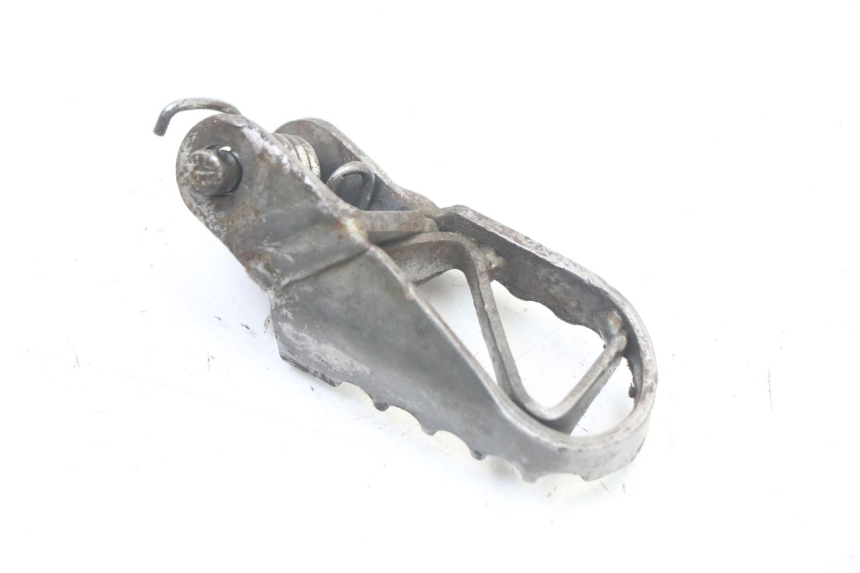 photo de FRONT LEFT FOOTREST HONDA CR 85 (2003 - 2007) - Technical close-up