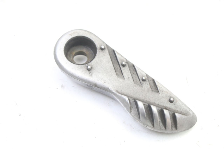 photo de FRONT LEFT FOOTREST MBK BOOSTER SPIRIT NAKED 50 (2004 - 2017) - Component detail