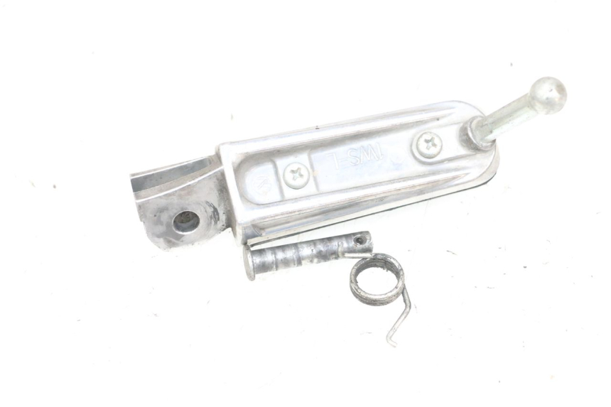 photo de FRONT LEFT FOOTREST YAMAHA MT-07 MT07 ABS 700 (2018 - 2020) - Component detail