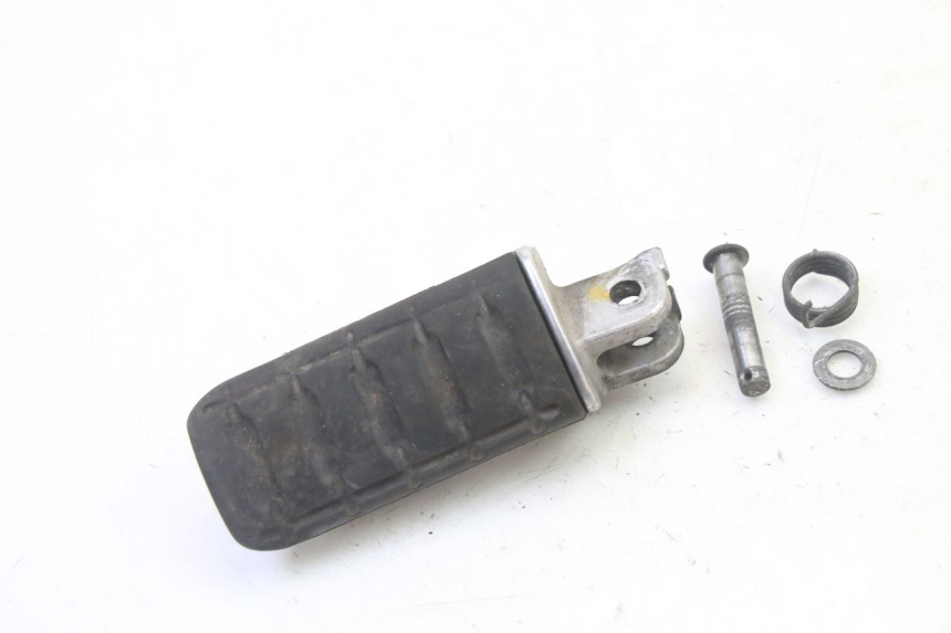 photo de FRONT LEFT FOOTREST HONDA NTV DEAUVILLE 650 (2001 - 2006) - Main view