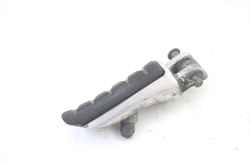 photo de FRONT LEFT FOOTREST HONDA ST PAN EUROPEAN 1300 (2002 - 2013) - Component detail