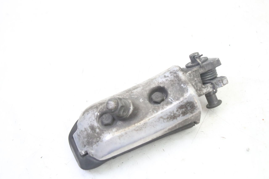 photo de FRONT LEFT FOOTREST HONDA ST PAN EUROPEAN 1300 (2002 - 2013) - Alternative perspective