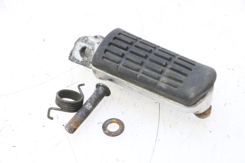 photo de FRONT LEFT FOOTREST HONDA VFR FI RC46 800 (1998 - 2001) - Main view