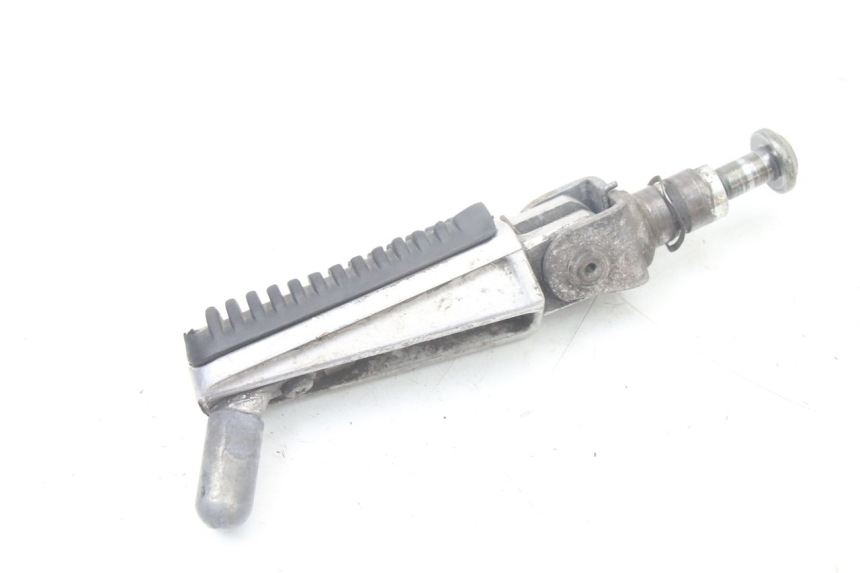 photo de LEFT FRONT FOOTREST YAMAHA FZS FAZER 600 (2001 - 2003) - Component detail