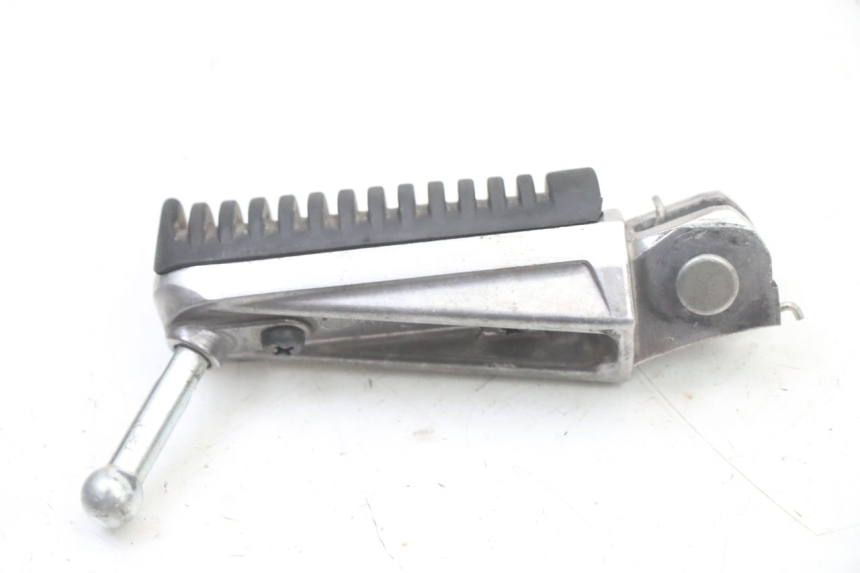 photo de FRONT LEFT FOOTREST YAMAHA TRACER 7 700 (2020 - 2024) - Zoom on usage condition