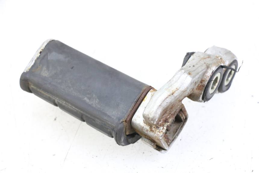 photo de FRONT LEFT FOOTREST YAMAHA XV VIRAGO 535 (1988 - 2004) - Fixing points details